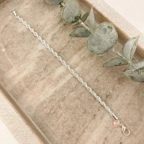 925 Sterling Silver Dainty Twist Chain Bracelet Stackable Chain Bracelet - Picture 4 of 4